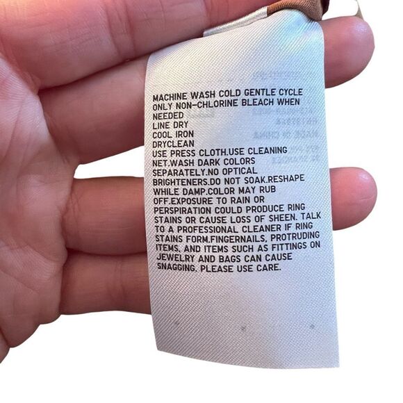 3 for $30! Uniqlo Women's Tan Spaghetti Strap Top - Picture 5 of 6